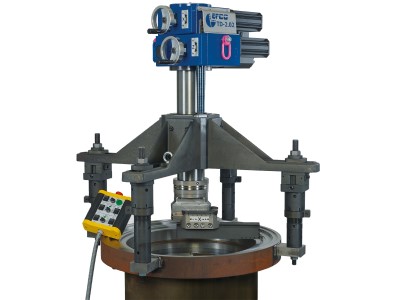 EFCO Valve Cutting and Turning TD - for sealing flanges, laces, bores